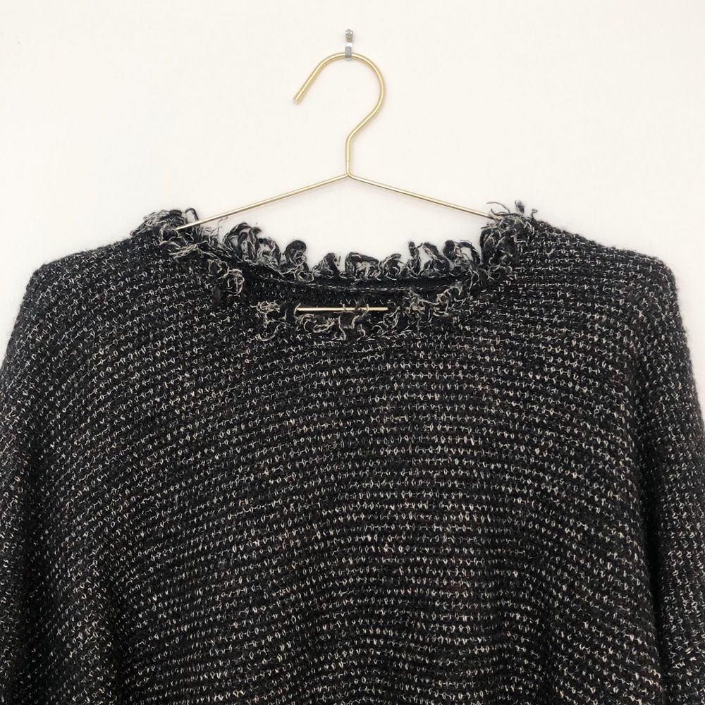 Isabel Marant • Oversized Chunky Fringe Sweater - Picture 6 of 8